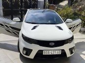 Bán Kia Cerato Koup 2.0 AT sản xuất 2010, màu trắng xe gia đình