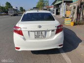 Xe Toyota Vios 1.5E MT 2017, màu trắng số sàn, giá 320tr