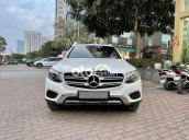 Cần bán Mercedes GLC 250 4Matic sản xuất năm 2016