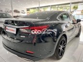 Cần bán lại xe Mazda 6 2.0 Premium năm sản xuất 2018, màu đen, nhập khẩu 