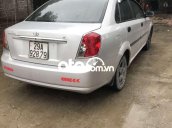 Cần bán Daewoo Lacetti SE sản xuất năm 2004, màu bạc giá cạnh tranh