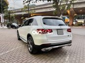 Cần bán Mercedes GLC 250 4Matic sản xuất năm 2016