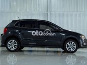 Xe Volkswagen Polo 1.6AT năm sản xuất 2016, màu xanh lam 