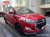 Bán ô tô Toyota Innova Venturer sản xuất năm 2018, màu đỏ  