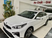 Kia Cerato 1.6 AT Luxury sản xuất năm 2019 gốc tỉnh, full lịch sử hãng bảo dưỡng, xe chất