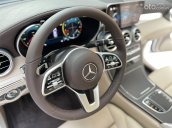 Mới nguyên như xe hãng Mercedes Benz GLC 300 AMG, sản xuất 06/2021