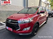 Bán ô tô Toyota Innova Venturer sản xuất năm 2018, màu đỏ  