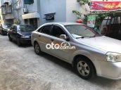 Bán Daewoo Lacetti MT năm sản xuất 2004, màu bạc, 101tr