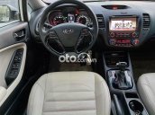 Cần bán Kia Cerato 1.6AT Deluxe năm sản xuất 2018, màu đen, giá 495tr