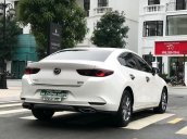 Bán Mazda 3 1.5L AT năm sản xuất 2021, màu trắng, 645tr