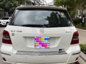 Cần bán gấp Mercedes GLK300 4Matic năm sản xuất 2009, màu trắng chính chủ