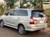 Bán ô tô Toyota Innova E sản xuất năm 2016, màu bạc giá cạnh tranh