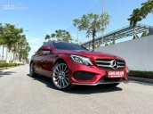 Cần bán gấp Mercedes-Benz C300 AMG năm 2018, màu đỏ, siêu lướt như mới, full lịch sử bảo dưỡng hãng