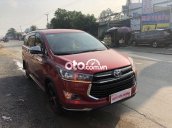 Bán ô tô Toyota Innova Venturer sản xuất năm 2019, màu đỏ, giá chỉ 700 triệu