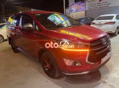 Bán ô tô Toyota Innova Venturer sản xuất năm 2019, màu đỏ, giá chỉ 700 triệu