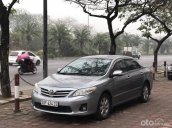 Bán xe Toyota Corolla Altis 1.8G AT năm 2012, màu xám bạc, cá nhân chính chủ đăng ký được 3 ngày vẫn còn mùi giấy mới