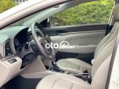 Cần bán lại xe Hyundai Elantra GLS 1.6 AT năm sản xuất 2016, màu trắng