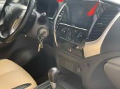 Bán ô tô Mitsubishi Triton 4x4AT năm 2018, màu xám, xe nhập