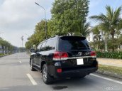 Toyota Land Cruiser 5.7 V8 xe nhập khẩu Mỹ, sản xuất 2016, biển Hà Nội