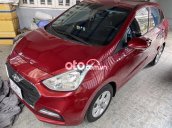 Bán Hyundai Grand i10 1.2AT sản xuất năm 2021, màu đỏ