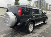 Cần bán gấp Ford Everest Limited năm 2011, màu đen còn mới, giá chỉ 440 triệu