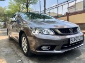 Bán Honda Civic 1.8AT sản xuất 2014, màu xám chính chủ