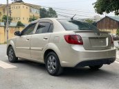 Cần bán xe Kia Rio 1.4MT năm 2011, màu vàng, nhập khẩu nguyên chiếc, giá chỉ 195 triệu