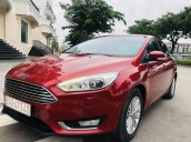 Bán Ford Focus năm sản xuất 2016, màu đỏ, giá 495tr