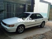 Cần bán xe Nissan Bluebird năm sản xuất 1998, màu trắng, xe nhập