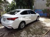 Bán Hyundai Accent 1.4AT tiêu chuẩn năm sản xuất 2018, màu trắng