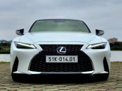 Bán xe Lexus IS 300 sản xuất 2021, màu trắng, nhập khẩu