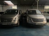 Xe Hyundai Starex sản xuất 2015, màu bạc