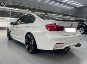 Bán BMW 320i M Sport năm 2015, màu trắng, 980tr