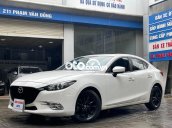 Bán ô tô Mazda 3 1.5AT sản xuất năm 2018, màu trắng