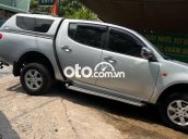 Bán Mitsubishi Triton GL sản xuất 2009, màu bạc còn mới giá cạnh tranh