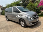 Xe Hyundai Starex 9 chỗ máy dầu 2016, màu bạc, xe nhập, 545 triệu