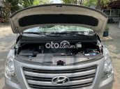 Xe Hyundai Starex 9 chỗ máy dầu 2016, màu bạc, xe nhập, 545 triệu