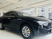 Cần bán xe Maserati Levante 3.0 V6 năm sản xuất 2020, màu đen, nhập khẩu nguyên chiếc