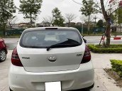 Bán Hyundai i20 1.4 AT sản xuất 2011, màu trắng, xe nhập