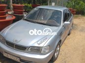 Bán xe Toyota Corolla 1.6GLi sản xuất 2000, màu bạc chính chủ