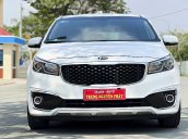 Cần bán Kia Sedona 2.2 DATH sản xuất 2017, màu trắng, giá chỉ 780 triệu