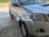 Xe Toyota Hilux 3.0G 4x4MT năm sản xuất 2012, màu bạc, nhập khẩu xe gia đình giá cạnh tranh