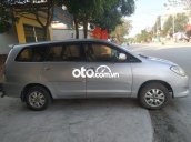 Cần bán gấp Toyota Innova 2.0G năm sản xuất 2008, màu bạc