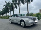 Bán Mercedes E240 2002, số tự động, Full nhập Gemany, màu xám