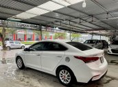 Bán Hyundai Accent 1.4AT tiêu chuẩn sản xuất năm 2018, màu trắng