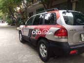 Xe Hyundai Santa Fe 2.0AT sản xuất năm 2004, màu bạc, giá 239tr