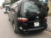 Xe Hyundai Starex 2.5MT sản xuất năm 2004, màu đen, xe nhập chính chủ