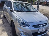 Bán xe Hyundai Accent Blue sản xuất 2014, màu bạc số tự động, 328 triệu