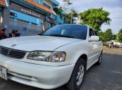 Cần bán Toyota Corolla 1.6 GLi sản xuất năm 2000, màu trắng 