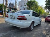 Cần bán Toyota Corolla 1.6 GLi sản xuất năm 2000, màu trắng 